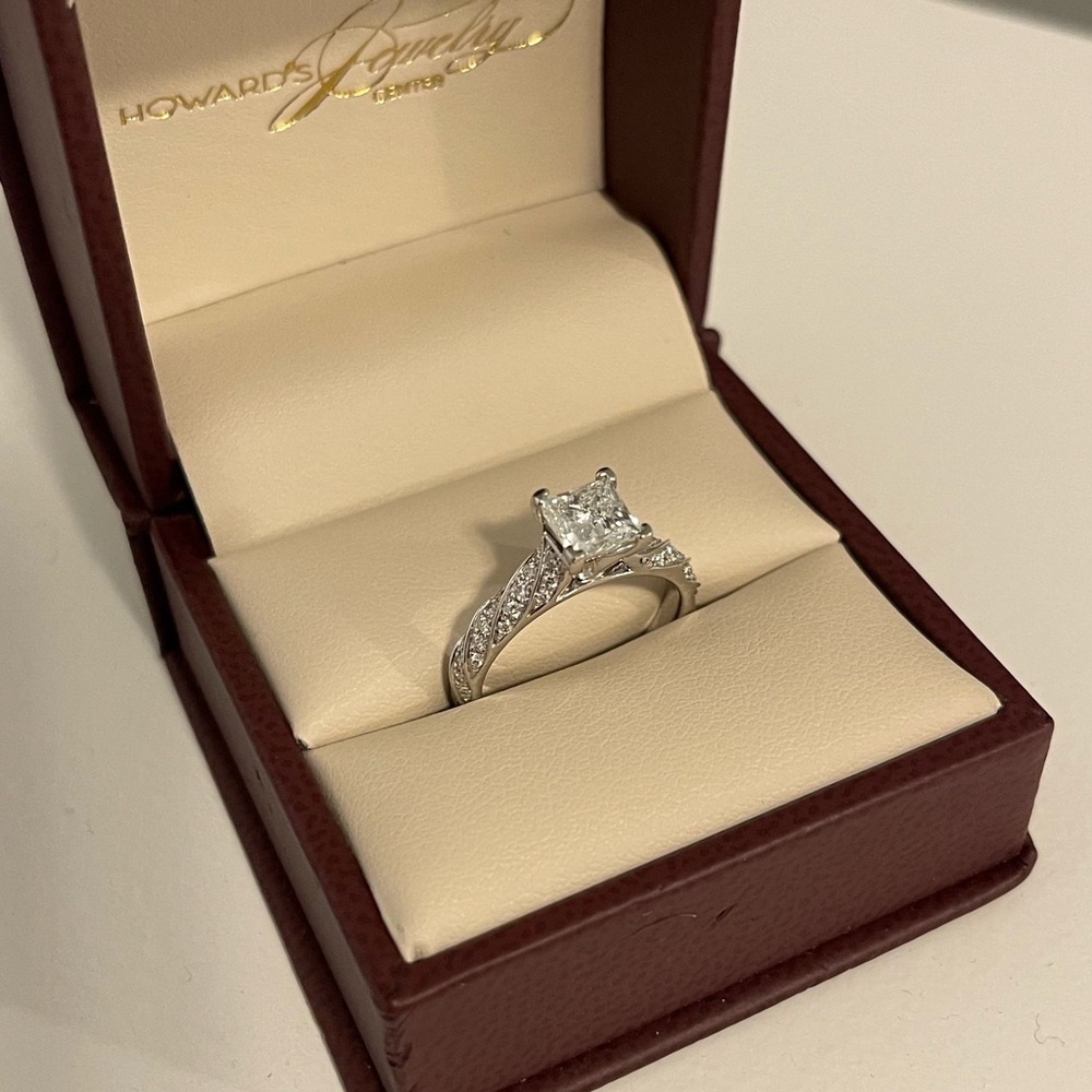 A. Jaffe engagement ring size 6. 1 carat princess cut diamond (never worn)
